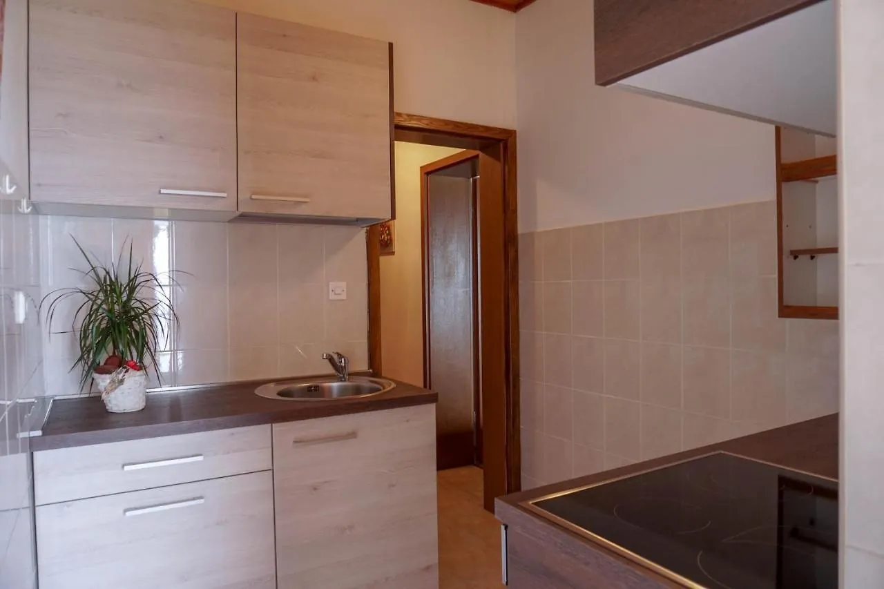 Apartments Jakov Lovran Guest house